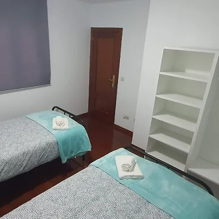 Piso Iria * Cee